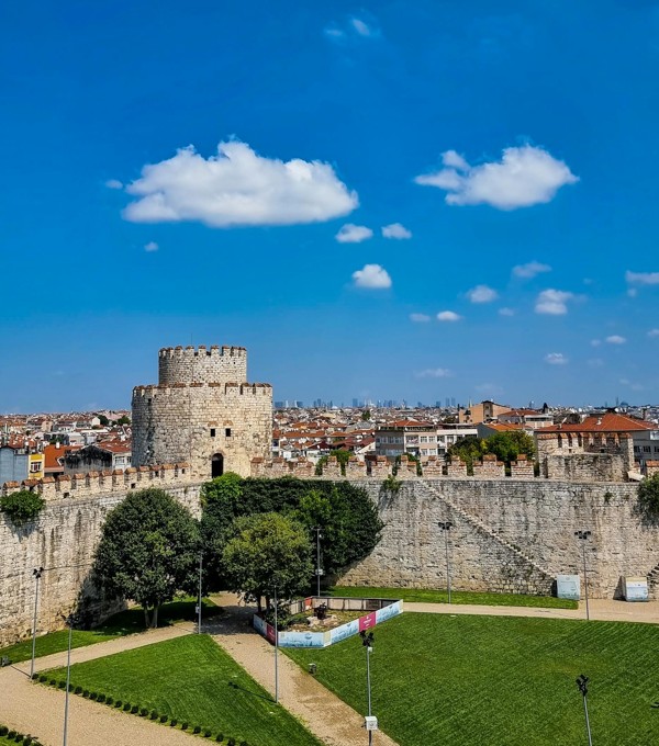 История крепостных стен Константинополя – индивидуальная экскурсия