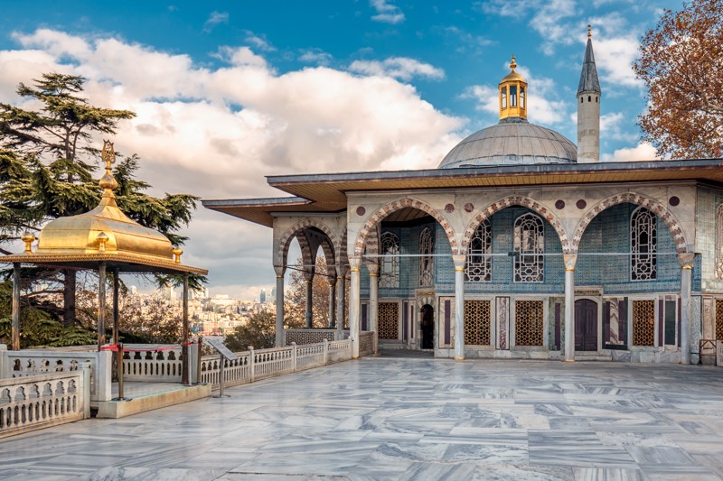 Символы Стамбула: Голубая мечеть и дворец Топкапы – групповая экскурсия